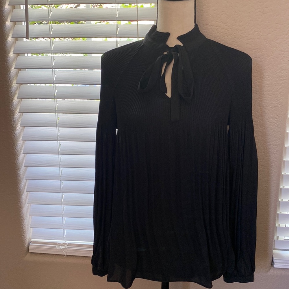 Ralph Lauren Tie-neck Georgette black Top